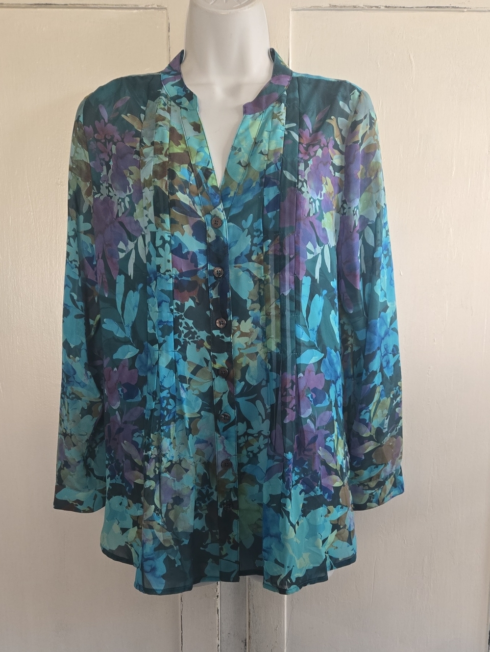 SOFT SURROUNDINGS FLORAL TUNIC.. SIZE PETITE MEDIUM.. #8204